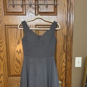 Elegant Gray Sleeveless Dress